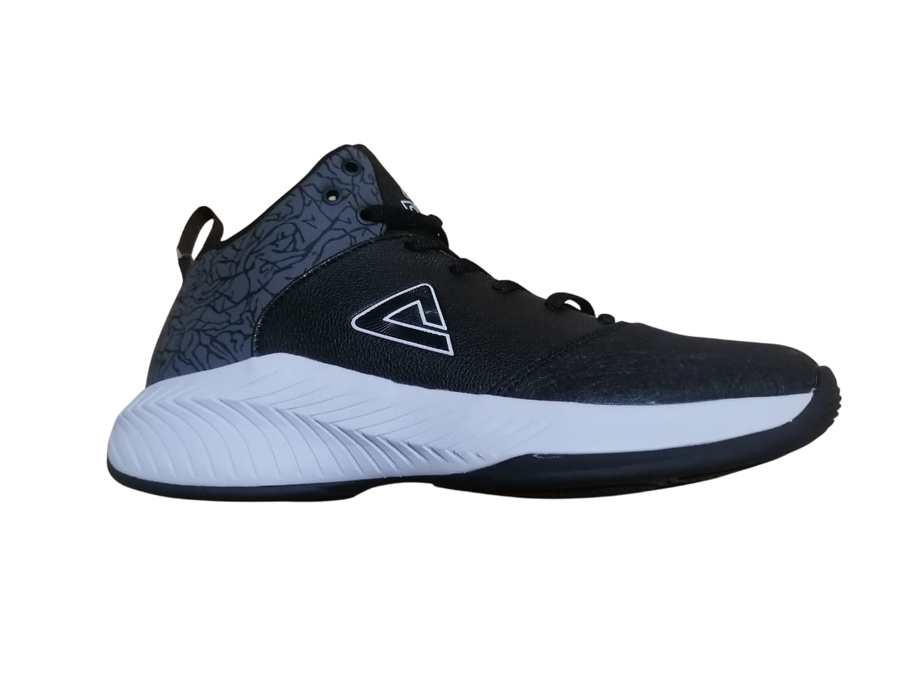 Zapatilla de basket PEAK